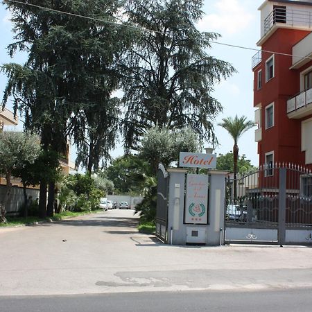 Hotel Il Giardino Degli Aranci Nola Zewnętrze zdjęcie