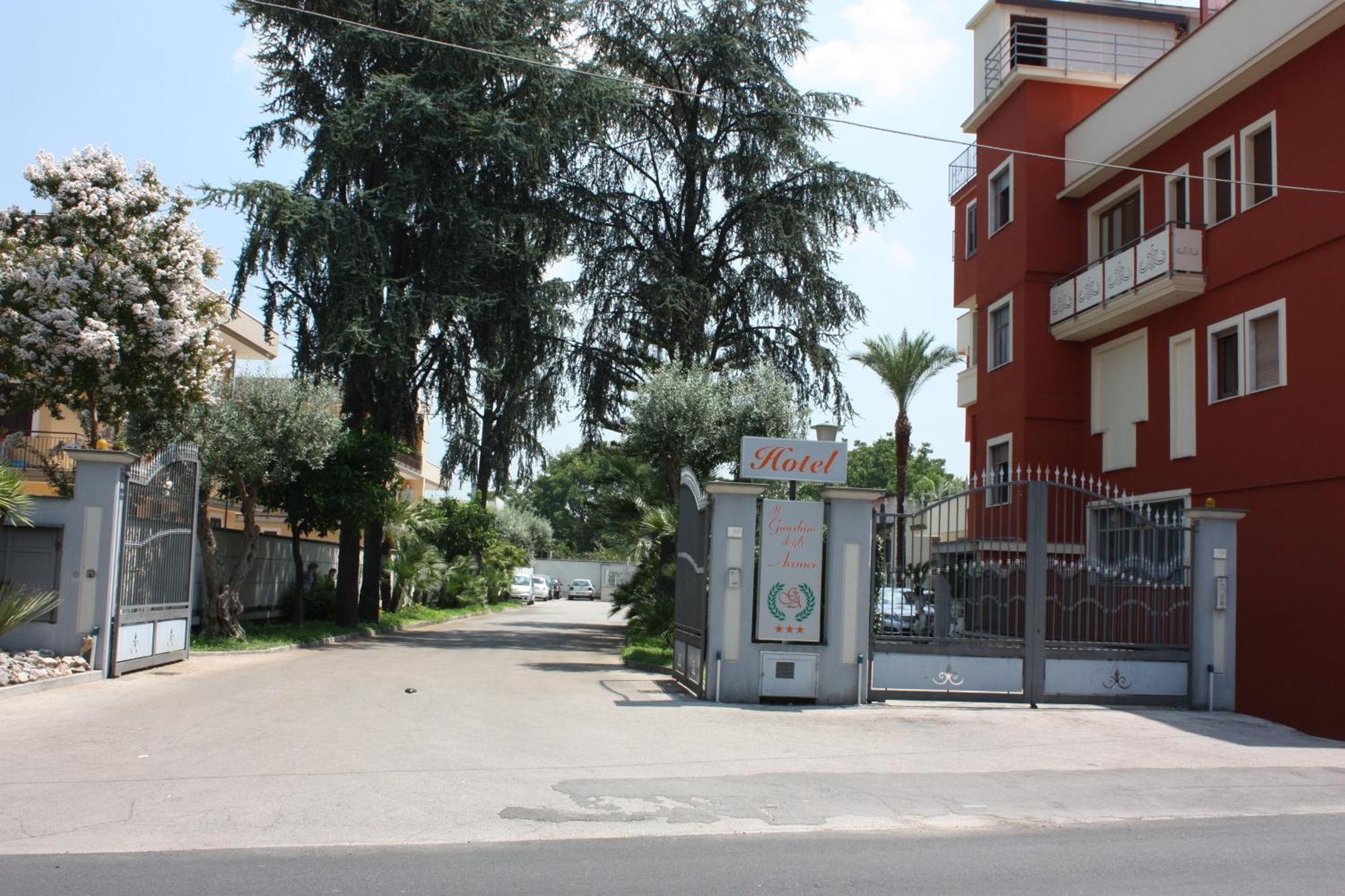 Hotel Il Giardino Degli Aranci Nola Zewnętrze zdjęcie