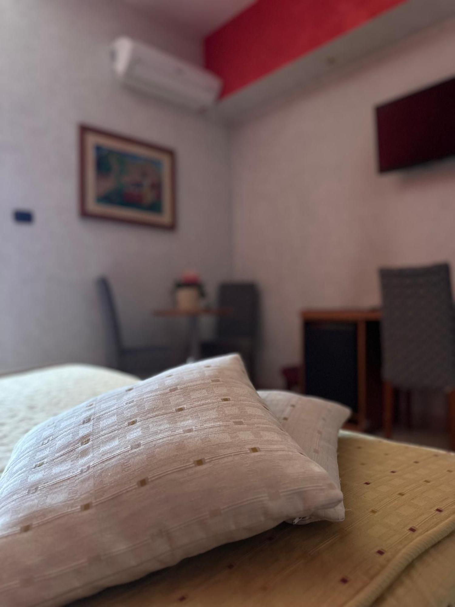 Hotel Il Giardino Degli Aranci Nola Zewnętrze zdjęcie